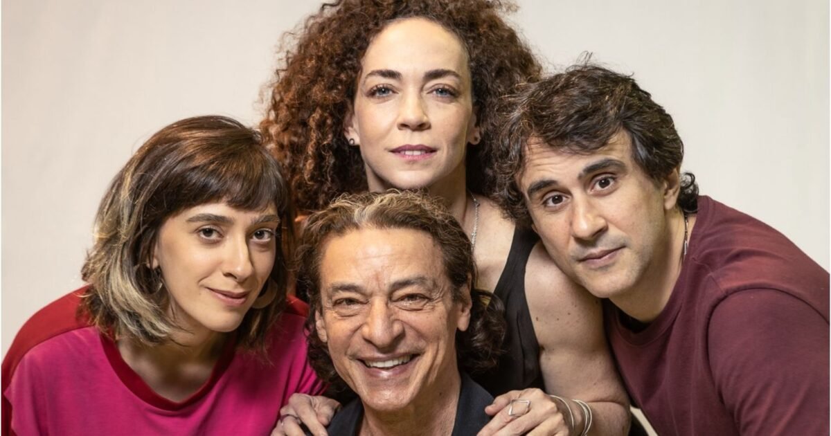 Juliana Linhares sobe aos palcos do Rio com remontagem do sucesso ‘As Centenárias’