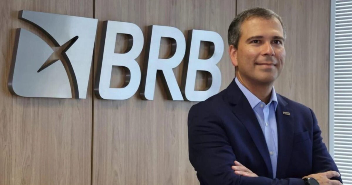 ‘Preciso dele feliz’, diz Vorcaro a corretora de apartamento para presidente do BRB