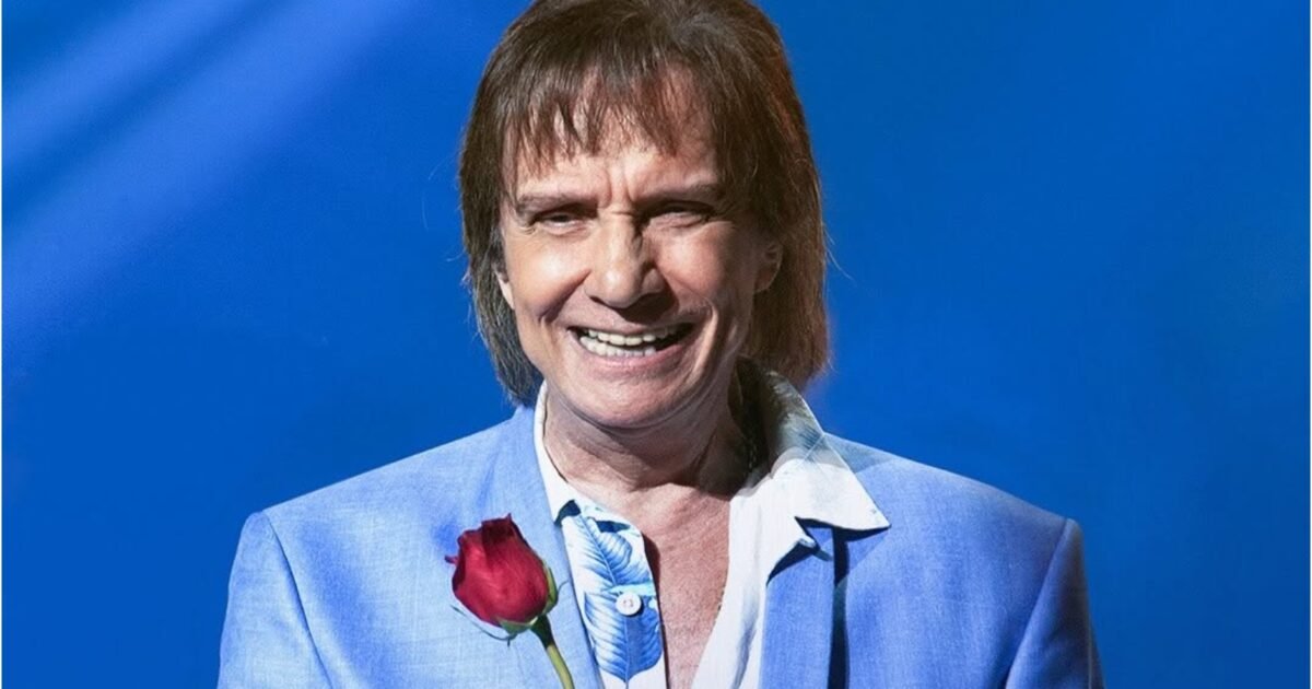 Roberto Carlos faz aniversário de 85 anos e anuncia cruzeiro temático