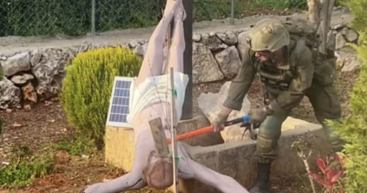 Israel pune soldados que profanaram estátua de Jesus no Líbano