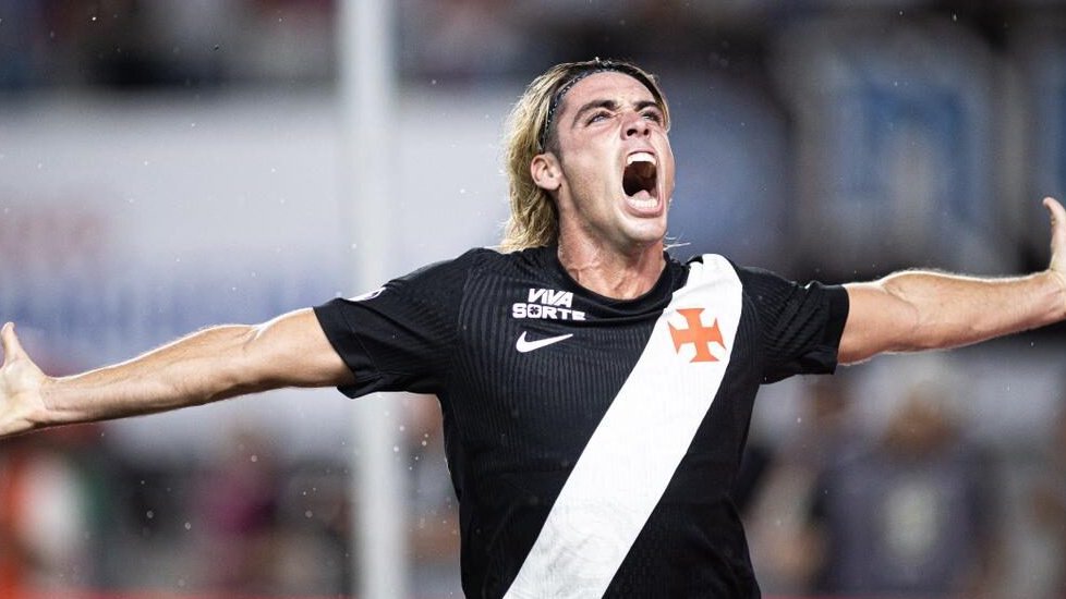 Vasco vence Paysandu com dois de Spinelli e abre vantagem na Copa do Brasil