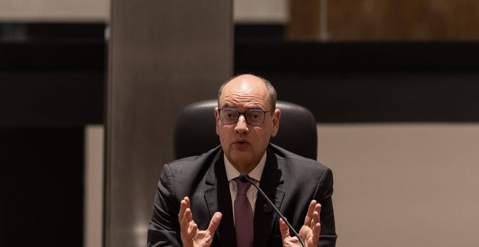 Rio de Janeiro: Zanin mantém desembargador como governador interino