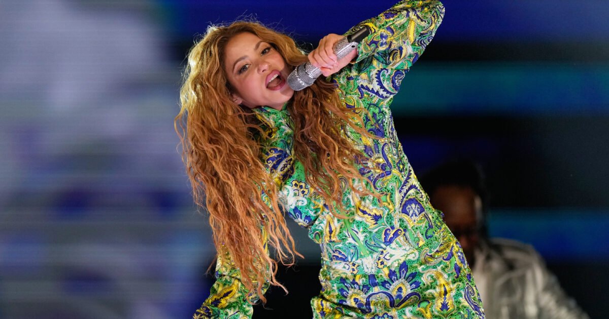 Shakira deixou Rio às pressas depois de saber da internação do pai