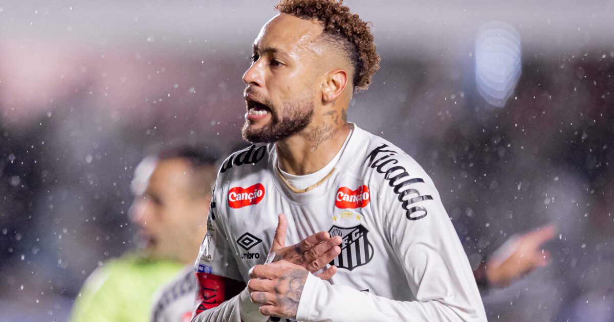 Às vésperas da convocação de Ancelotti, Cuca elogia Neymar: ‘Lances geniais’
