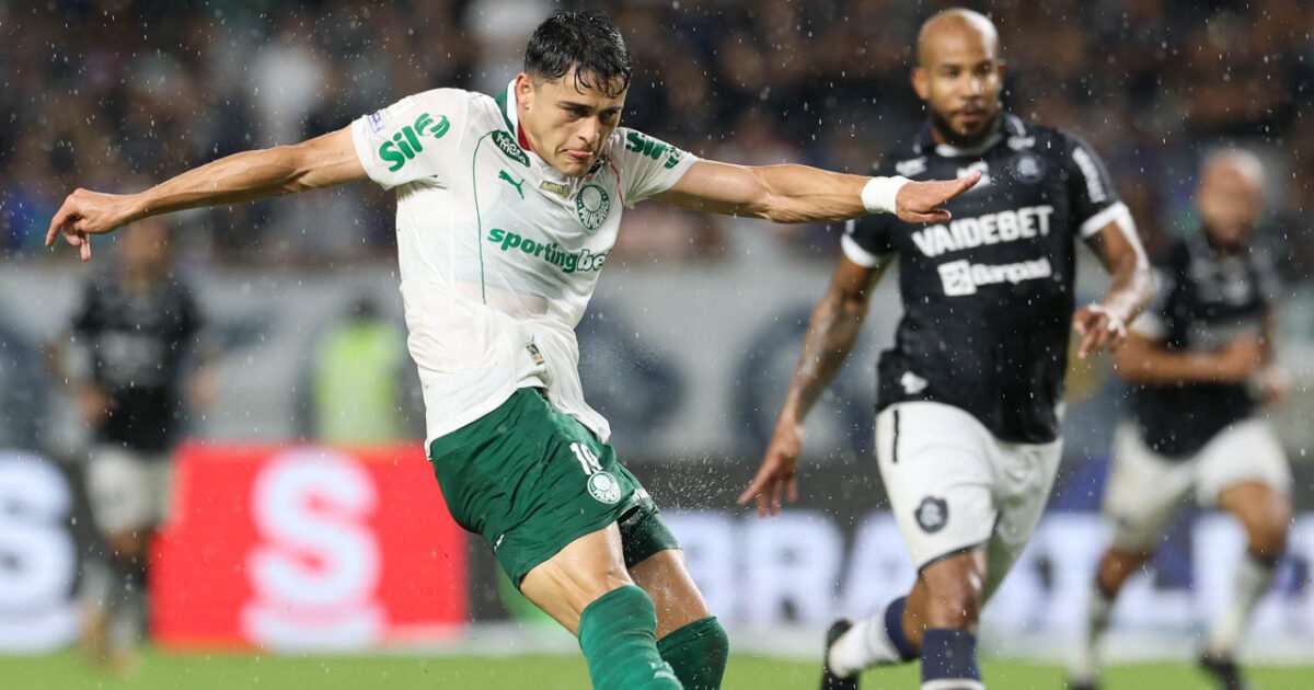 Palmeiras não aproveita expulsão do Remo e empata em jogo atrasado pela chuva