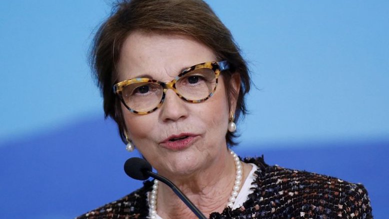 Ministra vê Brasil produzindo mais em 2022, mas pede Orçamento para Plano Safra