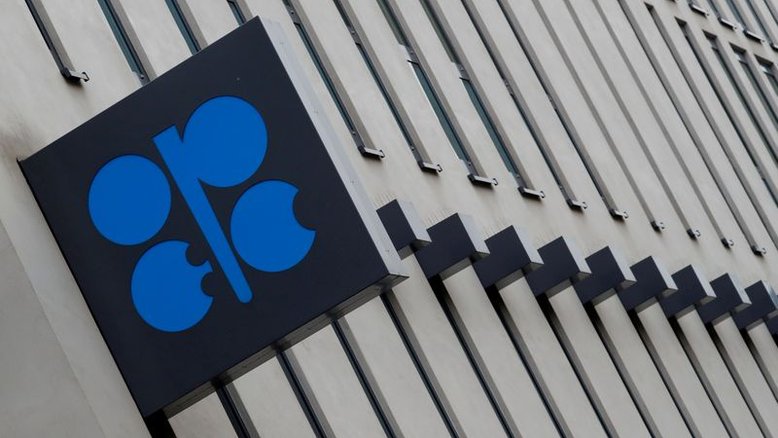 Preços o petróleo fecham próximos da estabilidade com indefinição na Opep+