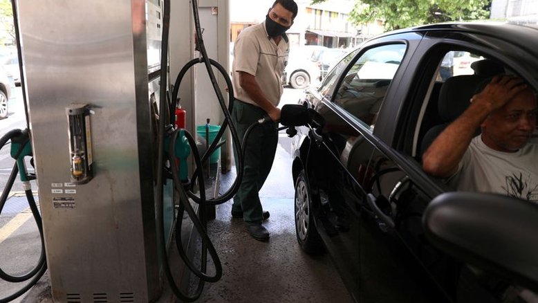 Preço do diesel nos postos tem estabilidade na semana; gasolina e etanol caem