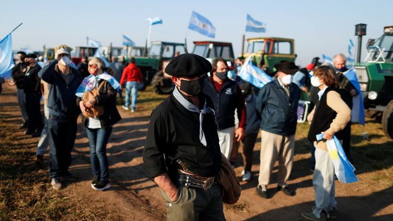 Setor agrícola da Argentina protesta contra intervenção do governo