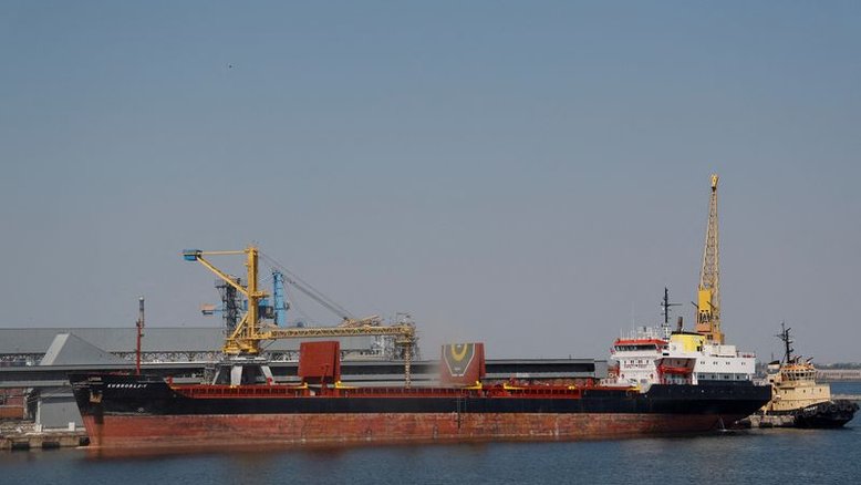 Ucrânia diz que Rússia atrasou deliberadamente passagem de 150 navios de grãos
