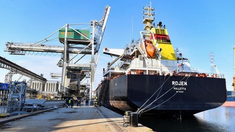 Exportação de grãos da Ucrânia cai 29,6% no acumulado da safra 22/23, a 18,1 mi t