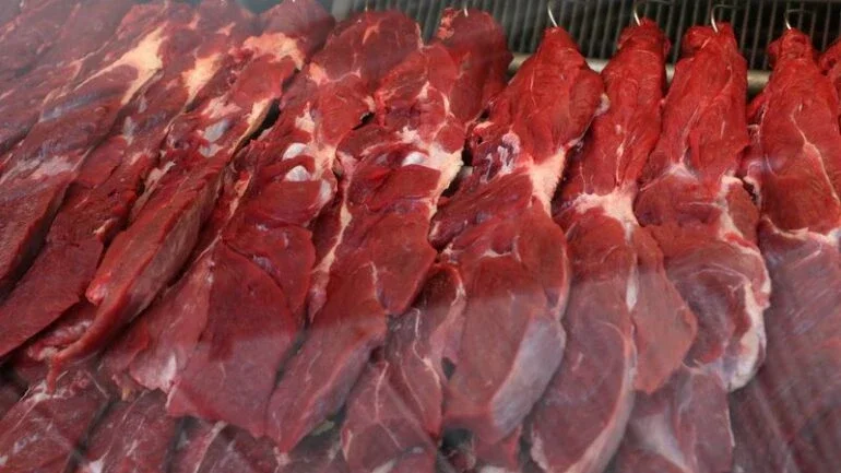 Consumo de carne diminui em 2022 para 67% dos brasileiros, diz pesquisa