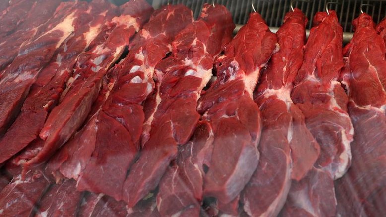 Consumo de carne diminui em 2022 para 67% dos brasileiros, diz pesquisa