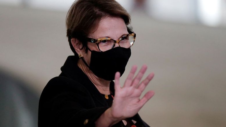 Ministra da Agricultura defende nome de Marcos Montes para substituí-la