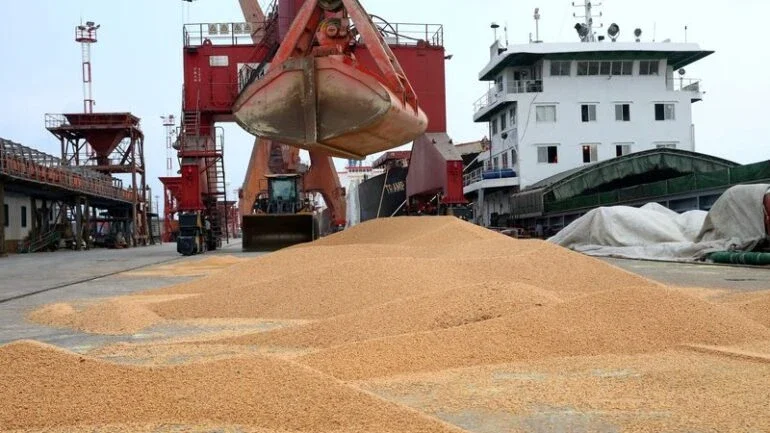 China venderá 500 mil toneladas de soja importada de suas reservas na próxima semana