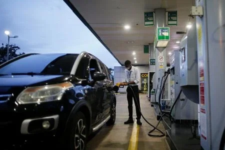 Lula zera PIS/Cofins de diesel, biodiesel e GLP por 1 ano; gasolina e etanol, até 28/02