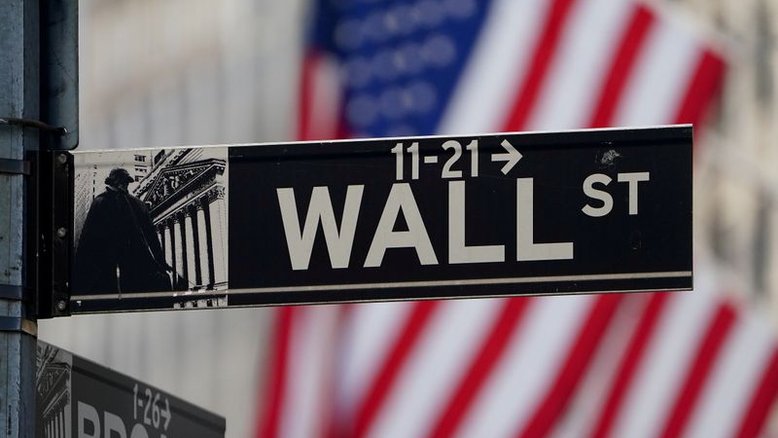 S&P 500 fecha em máxima recorde com impulso de tecnologia em meio a queda nos yields