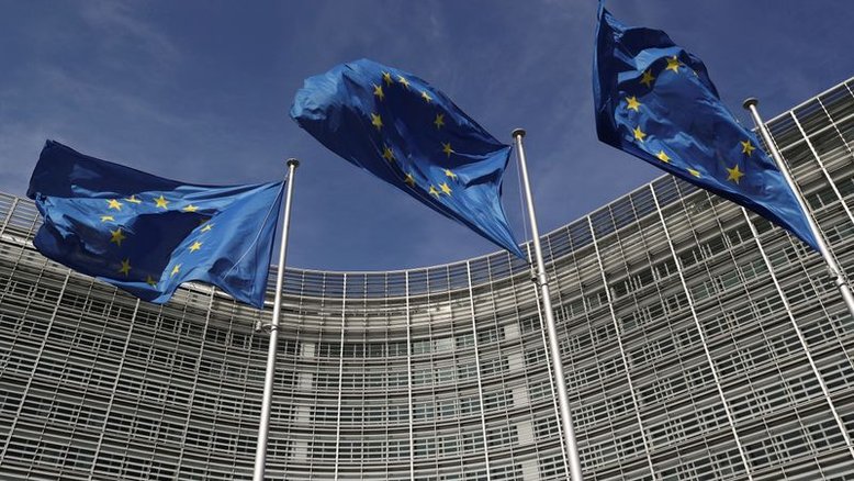Comissão Europeia pode elevar em maio estimativa para crescimento da zona do euro em 2021
