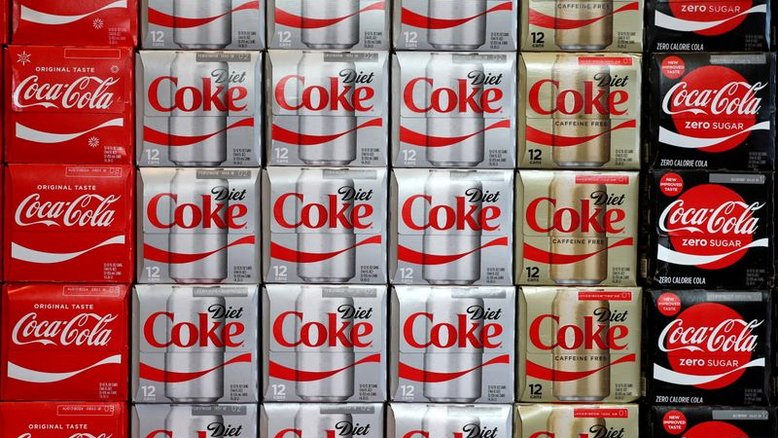 Lucro da Coca-Cola supera previsões no 1º tri com vacinação, demanda na Ásia