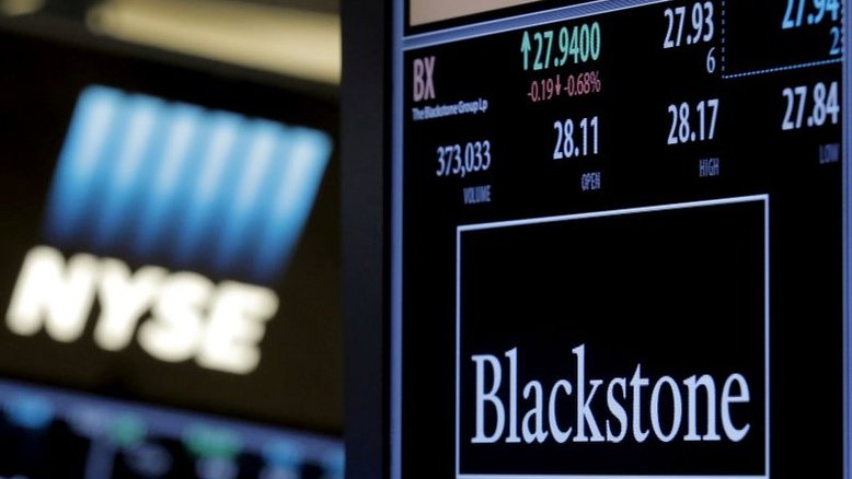 Lucro da Blackstone dispara com venda de participações