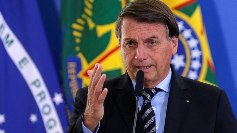 Bolsonaro sanciona Orçamento da União de 2021 com vetos