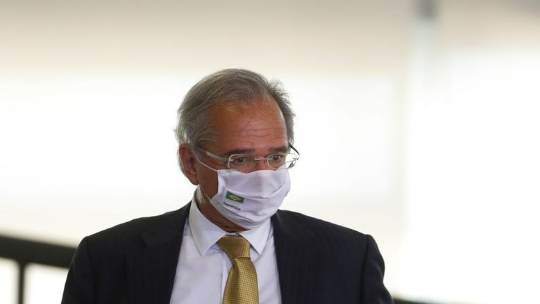 Guedes admite "imagem infeliz" após dizer que China inventou coronavírus