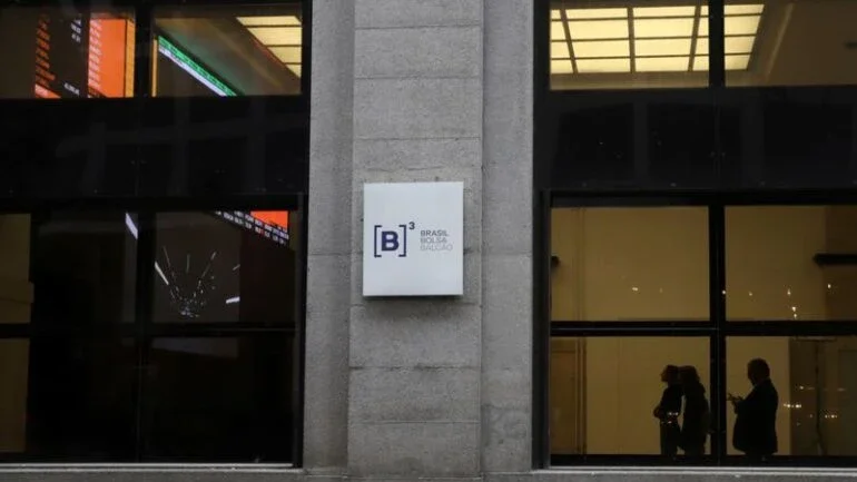 Volatilidade e onda de IPOs levanta lucro da B3 no 1º tri