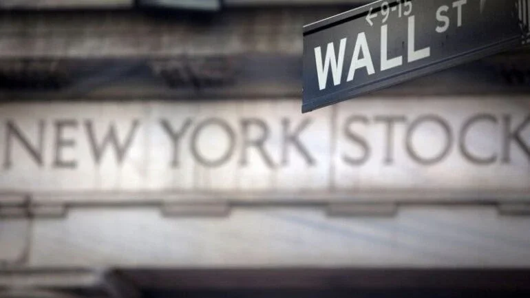 S&P 500 fecha em alta após Powell tranquilizar mercado
