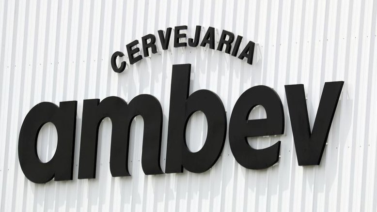 Queda das vendas e alta dos insumos desafiam retomada da Ambev