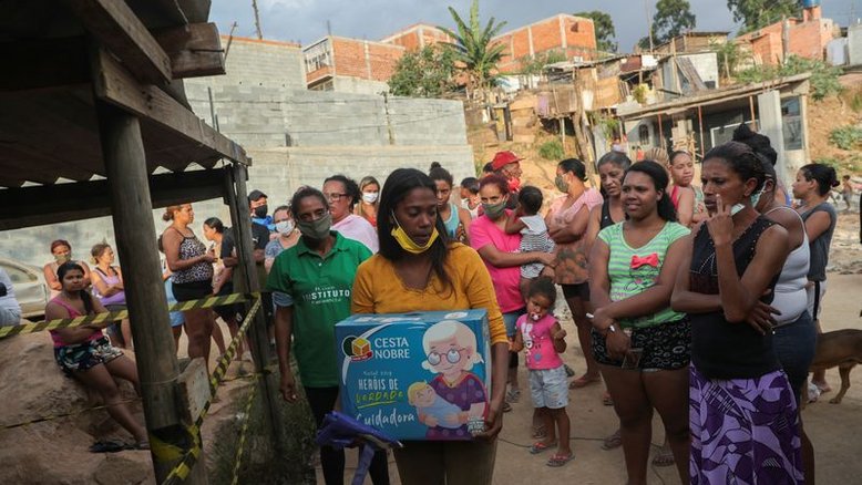 Auxílio Brasil vai abarcar Bolsa Família e prevê transferências do Fundo de Precatórios