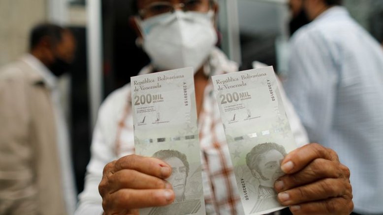Venezuela anuncia reconversão monetária que remove seis zeros de sua moeda