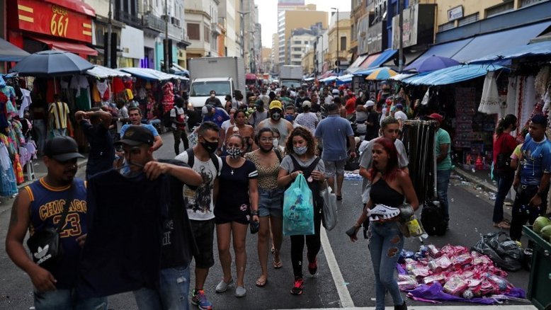 Economia brasileira esfriou em julho e deve desacelerar no 3º tri, prevê BofA