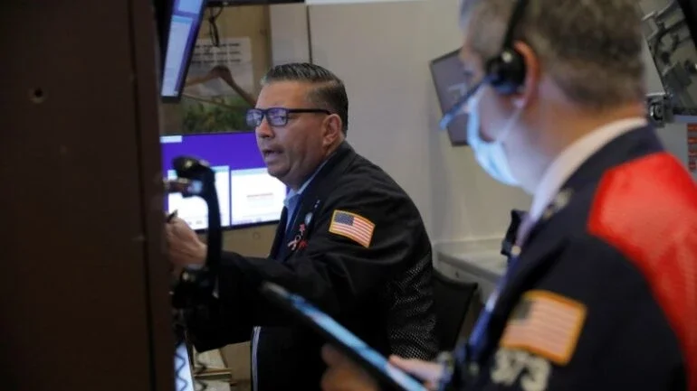 BOLSA EUA-Ações de tecnologia e Home Depot tiram S&P 500 e Dow de recordes