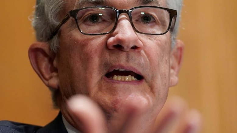 Powell não dá sinal de início de redução de compras de títulos e aponta risco da variante Delta