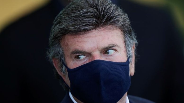 Guedes é tão amigo que coloca no meu colo filho que não é meu, diz Fux sobre precatórios
