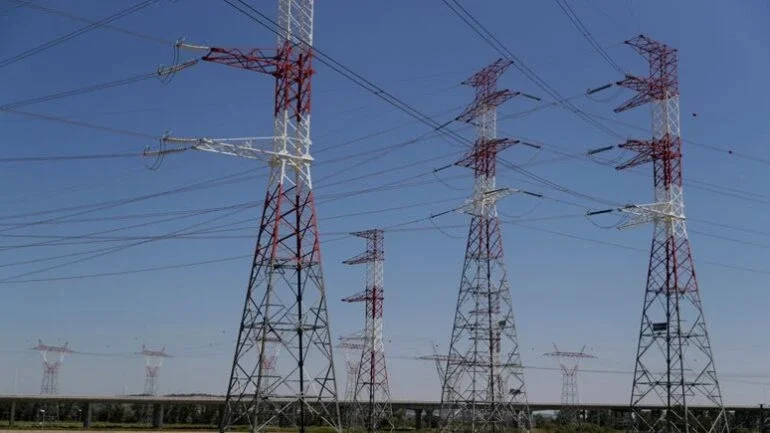 Energisa contrata financiamento de R$166 mi com BNDES para transmissora em Tocantins