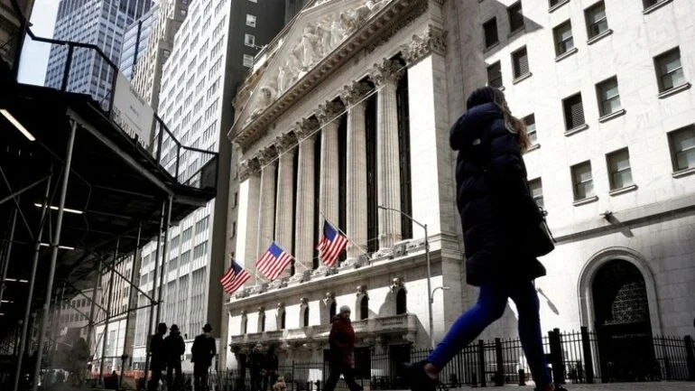 Wall Street se recupera após baque por Evergrande
