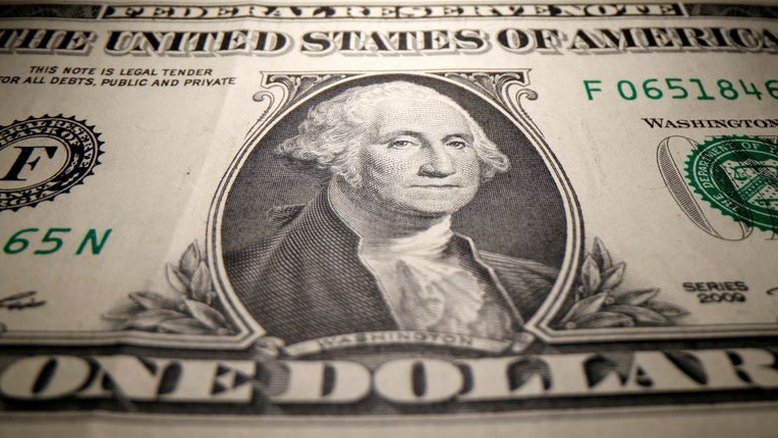 Dólar cai com esperança sobre precatórios, mas aguarda Fed e Copom