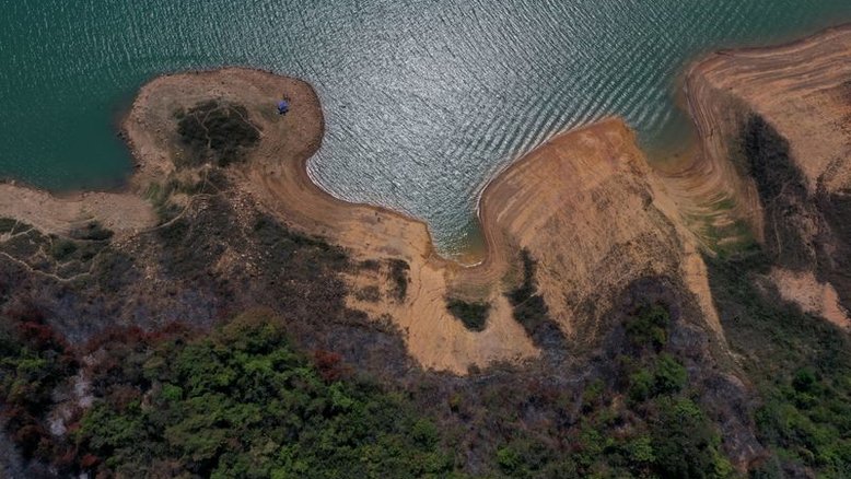 País prevê contar com mais térmicas e energia importada até fim do período seco