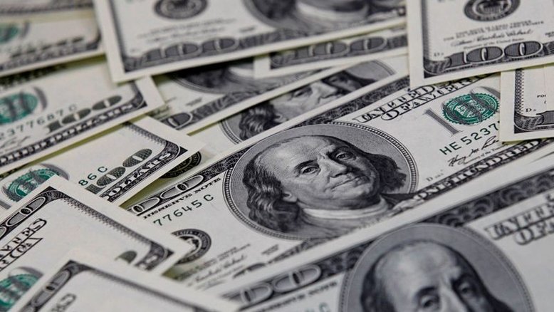 Dólar fecha abaixo de R$5,50 com otimismo sobre acordo de dívida nos EUA