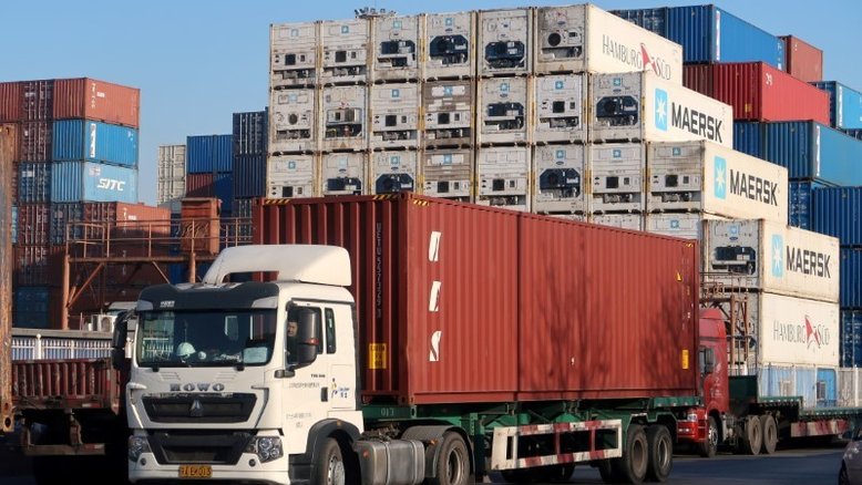 Exportações da China aceleram em setembro apesar de crise de energia