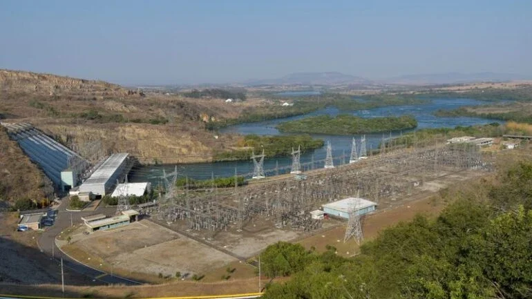 Governo estuda como tratar custos extras apontados por distribuidoras de energia com escassez hídrica
