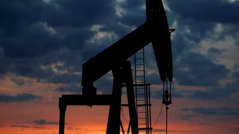 Preços do petróleo avançam com perspectivas de aumento da demanda