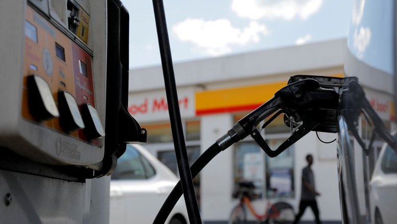 Diesel sobe 5,55% na primeira metade de outubro nos postos do Brasil para acima de R$5 por litro