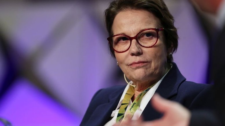 Tereza Cristina se dispõe a ir à China negociar retomada de exportação de carne bovina