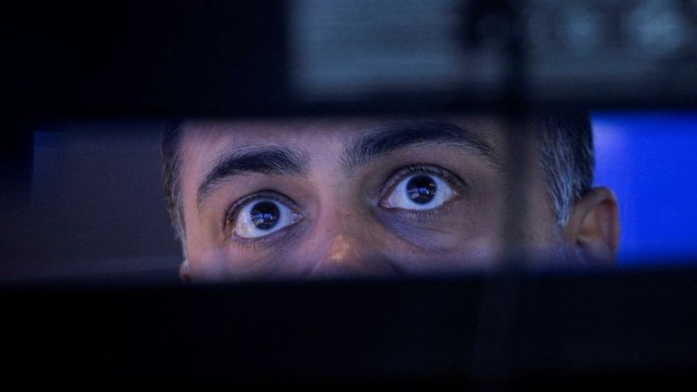 Wall Street fecha em alta com balanços acalmando temores dos investidores