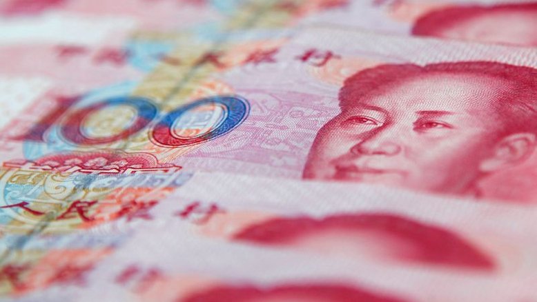 Silêncio da China sobre rápidos ganhos do iuan deixa mercados inquietos
