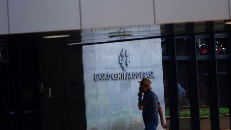 Estoque de crédito no Brasil sobe 2,0% em setembro e 16% em 12 meses, diz BC