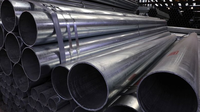 Minério de ferro cai com baixa demanda e controle de preços do carvão na China