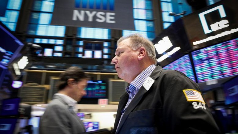 Wall St bate novos recordes com Fed evitando surpresas ao reduzir estímulos